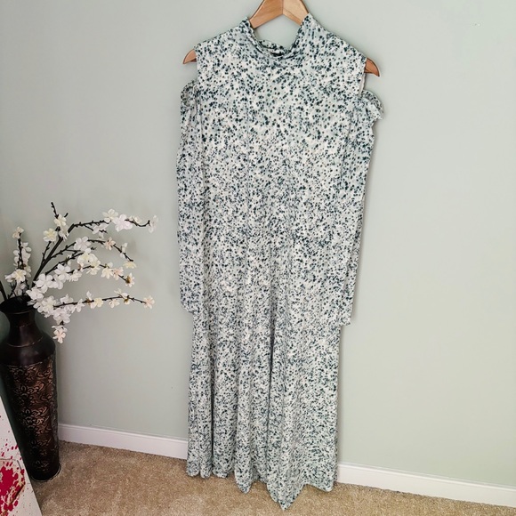 Eloquii Printed Slashed Shoulder Mesh Dress Size 22 - Picture 5 of 8